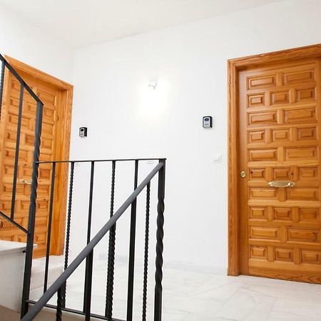 1.1 Apartamentos Arguinan กอร์โดบา ภายนอก รูปภาพ